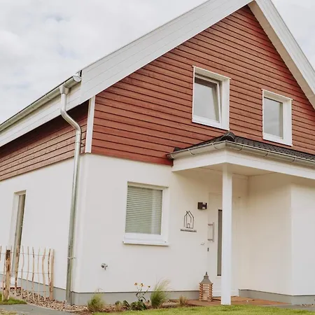 Holiday home Malerisch Am Mit Kamin, Sauna & Whirlpool *