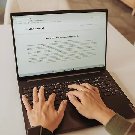 בית נופש Malerisch Am Mit Kamin, Sauna & Whirlpool נורדהורן