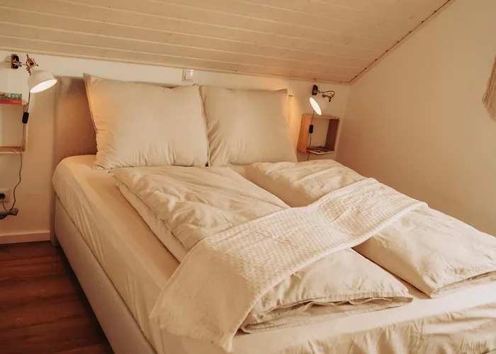 Malerisch Am Mit Kamin, Sauna & Whirlpool *